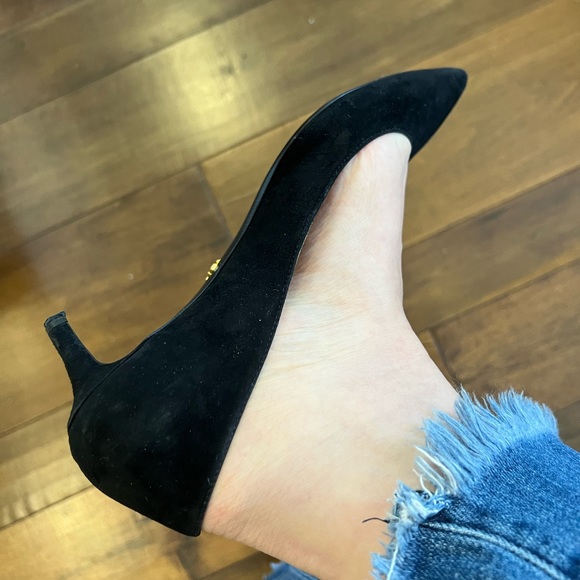 Prada suede kitten heel 38.5. From 2017 but worn only a few times.. - Picture 9 of 9
